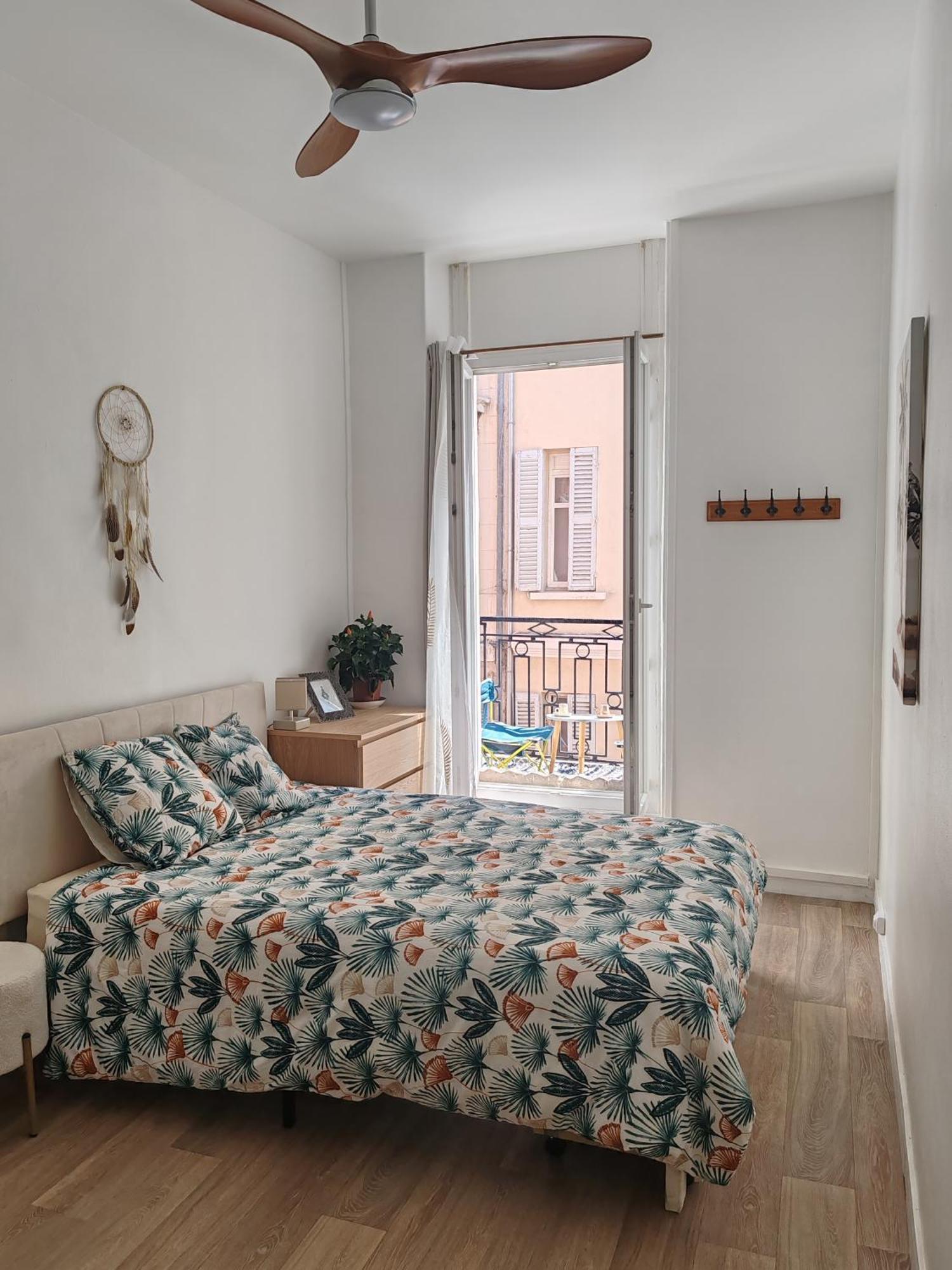 Apartamento T3 Grand Balcon Au Coeur Du Vieux Port Marsella Exterior foto